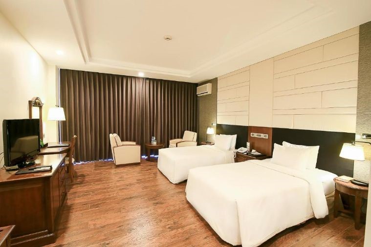 Phòng Deluxe Twin Hướng Biển